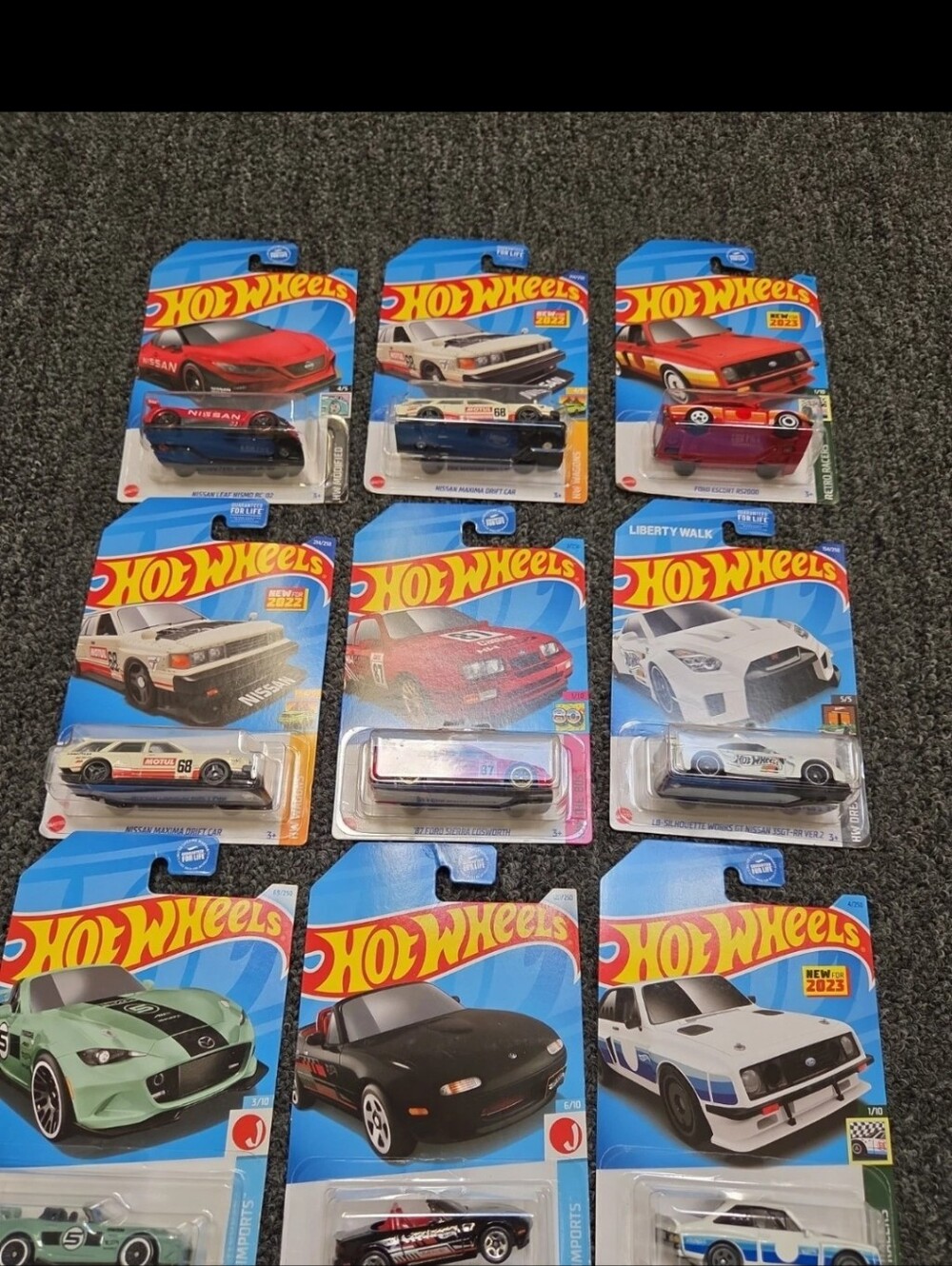 Kids Toy Car Collection - Assorted Blue, White, Red, Black 9 Cara